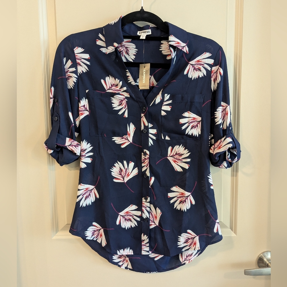 NWT Express Navy Floral Women's Button Down
